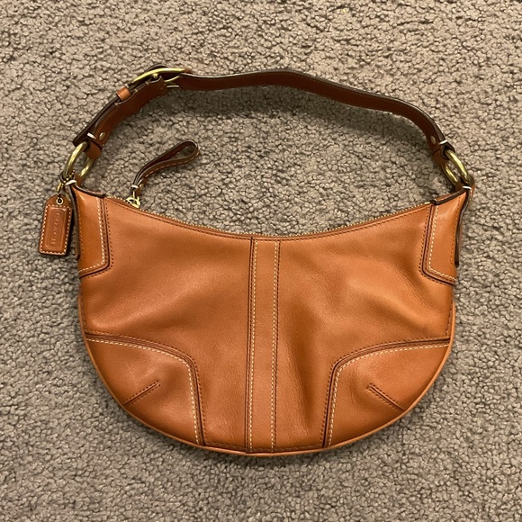 Final Sale! COACH Hampton Vintage Brown Leather Small Hobo Shoulder Bag 11372 - Picture 1 of 6